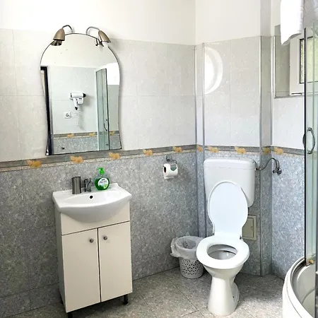Pensión Complex 3*